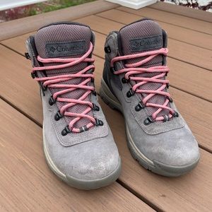 Columbia Women’s Newton Ridge Plus WP Hiking Boot